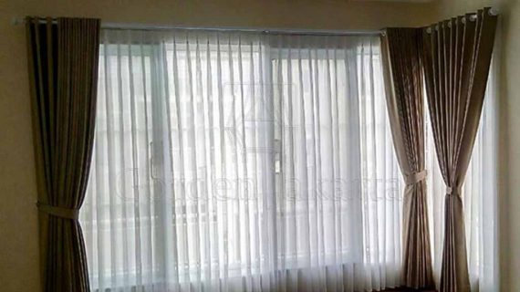 gorden minimalis coklat semi blackout residen green permata